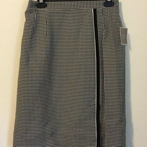 NWT Sag Harbor Skirt
